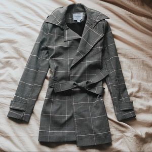 Carolina Belle Montréal Check Trench Coat